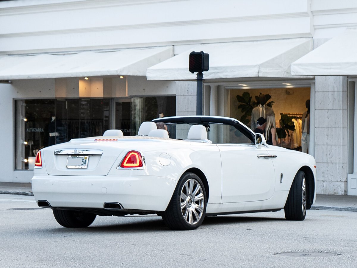 Rolls-Royce Dawn